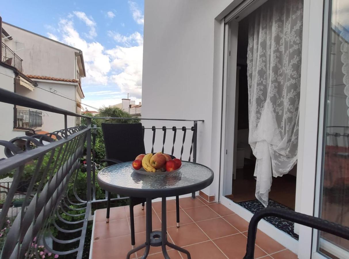 Ivana Apartman 2 Цриквеница Экстерьер фото